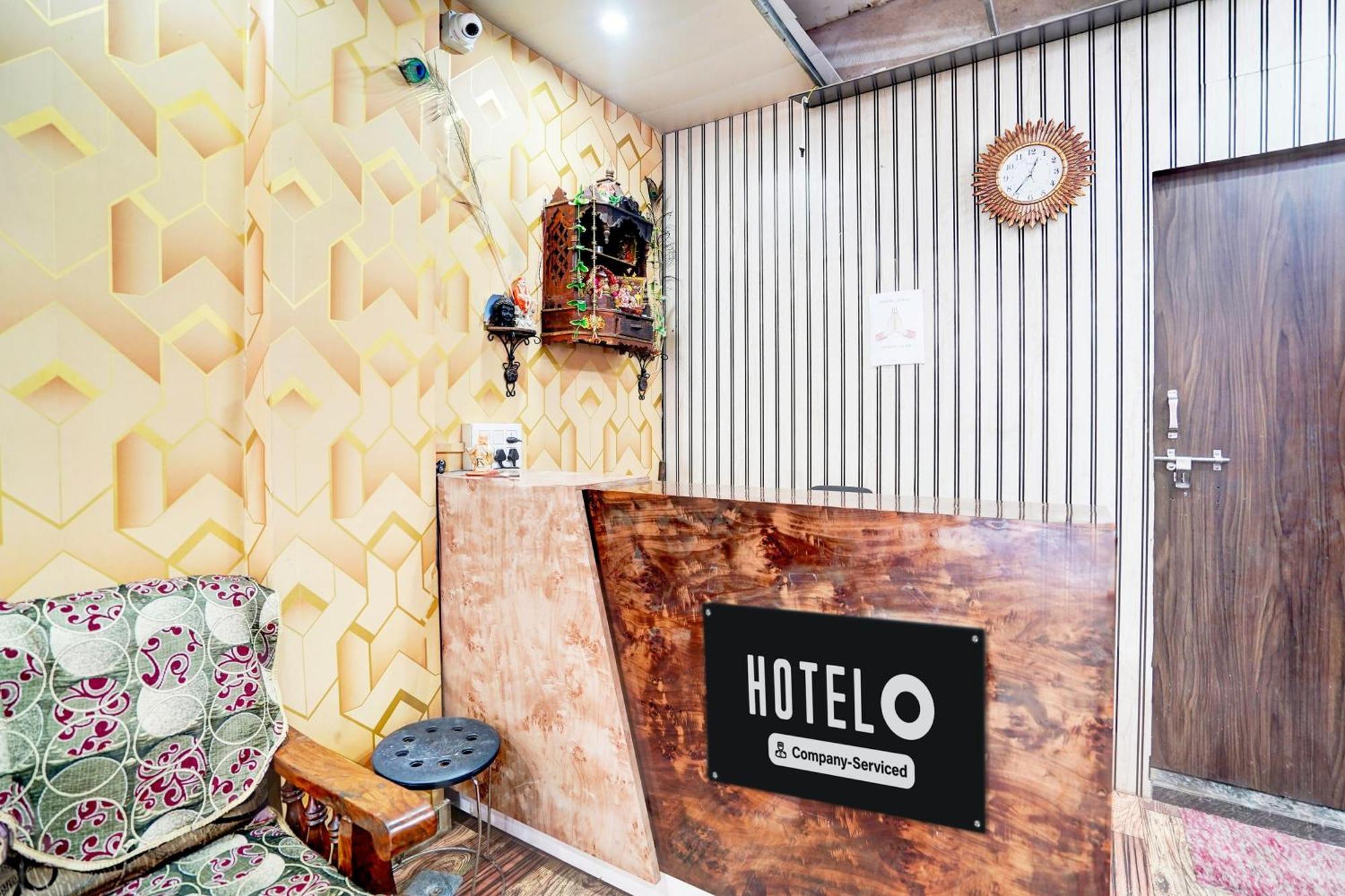 Super Hotel O Blw Kakarmatta Near Banaras Junction Варанаси Экстерьер фото