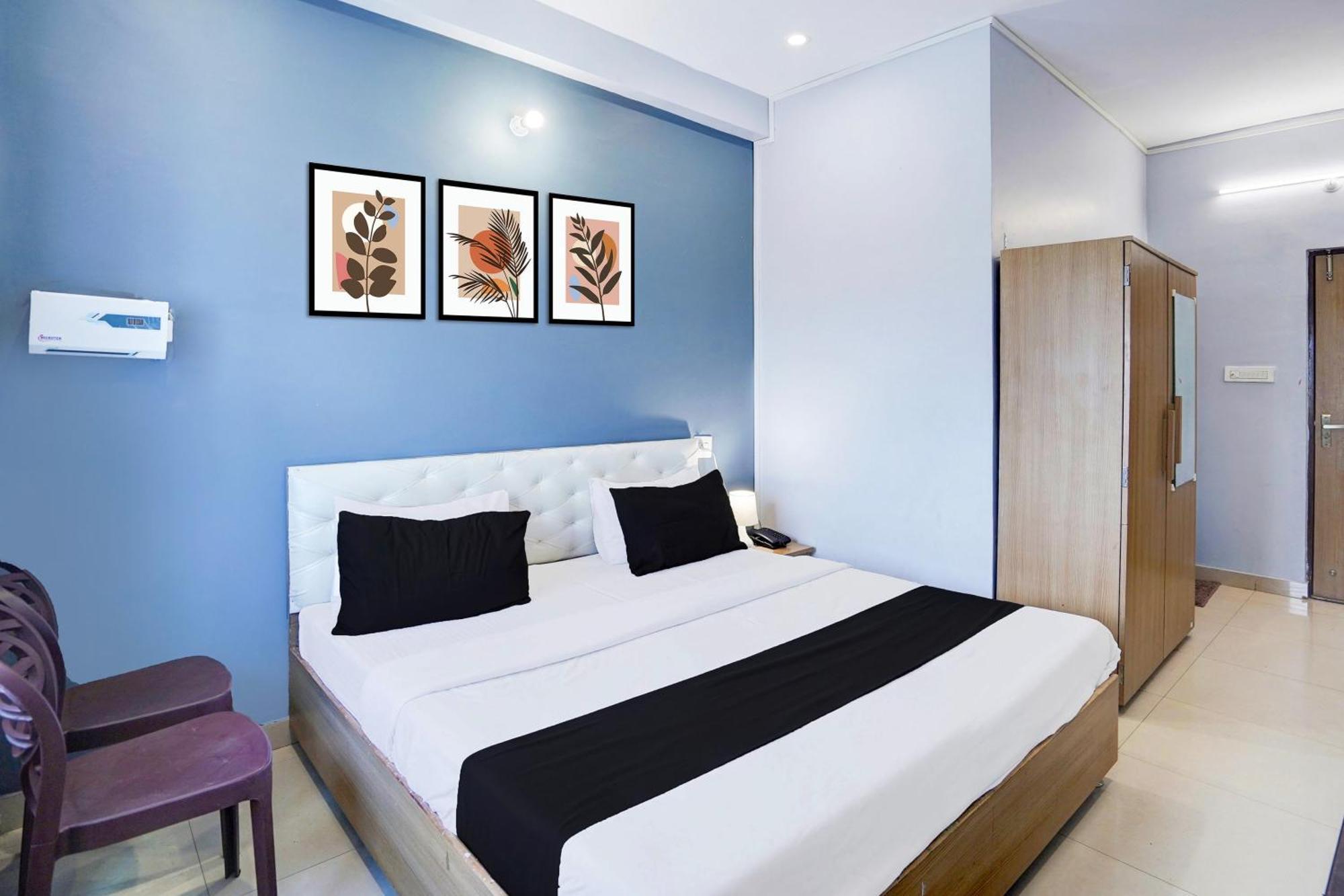 Super Hotel O Blw Kakarmatta Near Banaras Junction Варанаси Экстерьер фото
