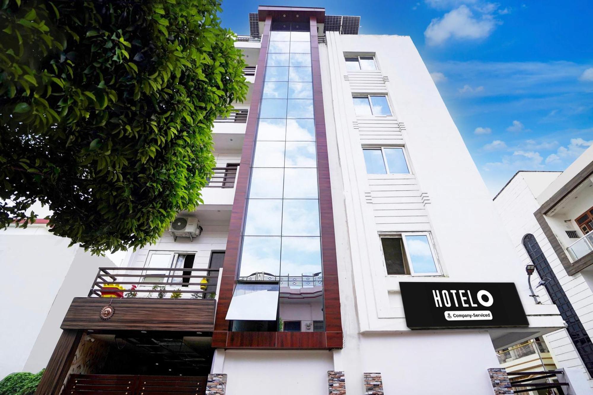 Super Hotel O Blw Kakarmatta Near Banaras Junction Варанаси Экстерьер фото