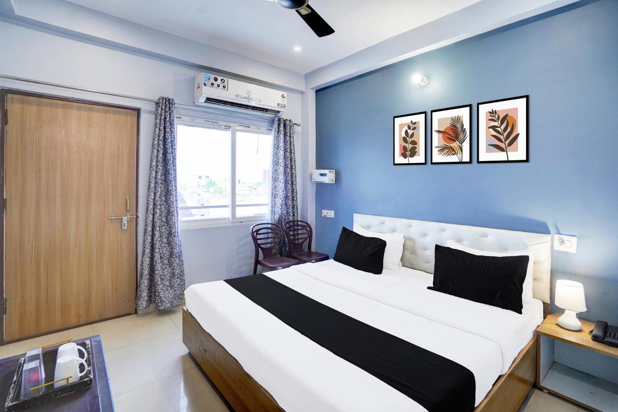 Super Hotel O Blw Kakarmatta Near Banaras Junction Варанаси Экстерьер фото
